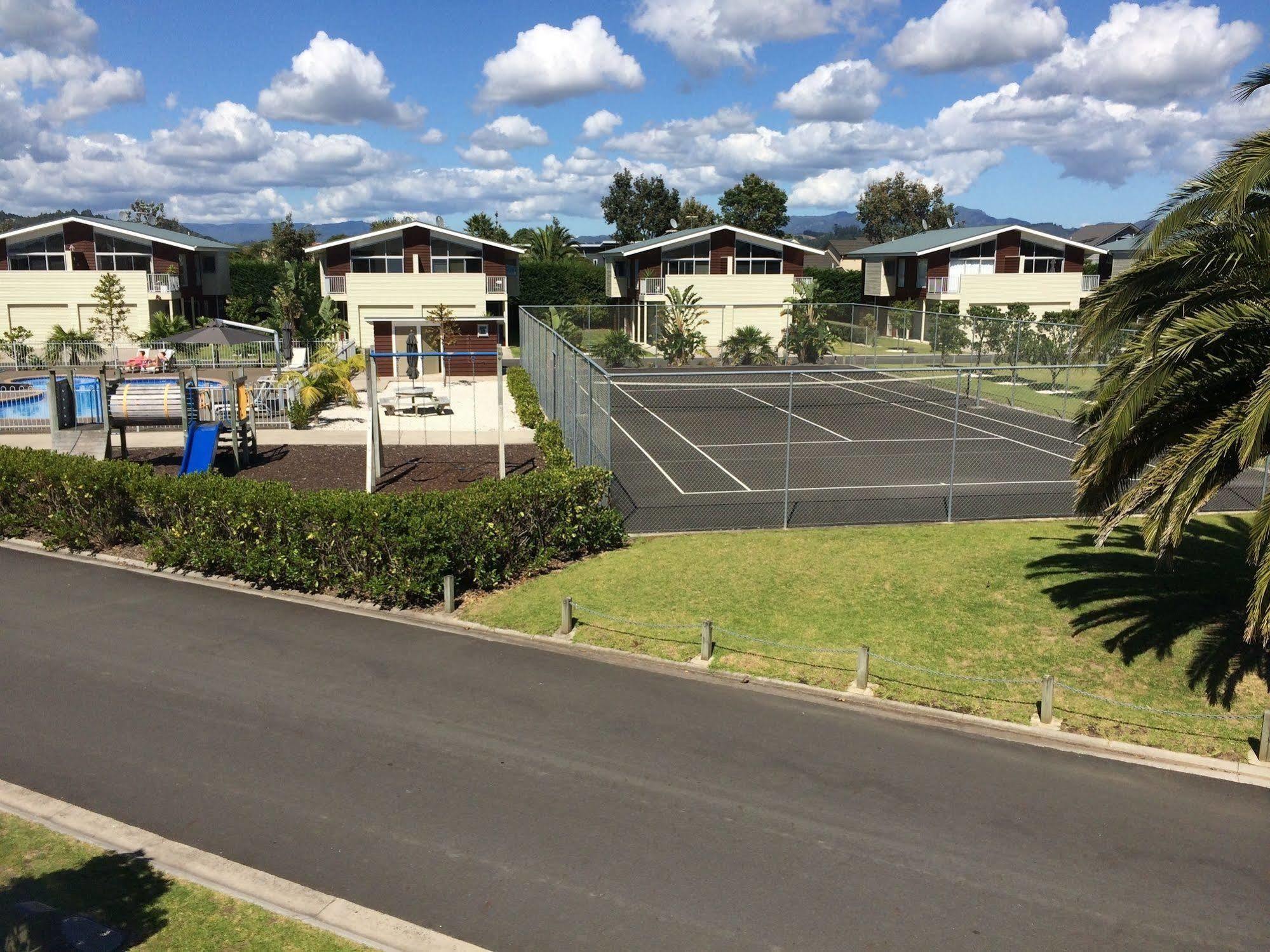 Beachside Resort Motel Whitianga Eksteriør billede